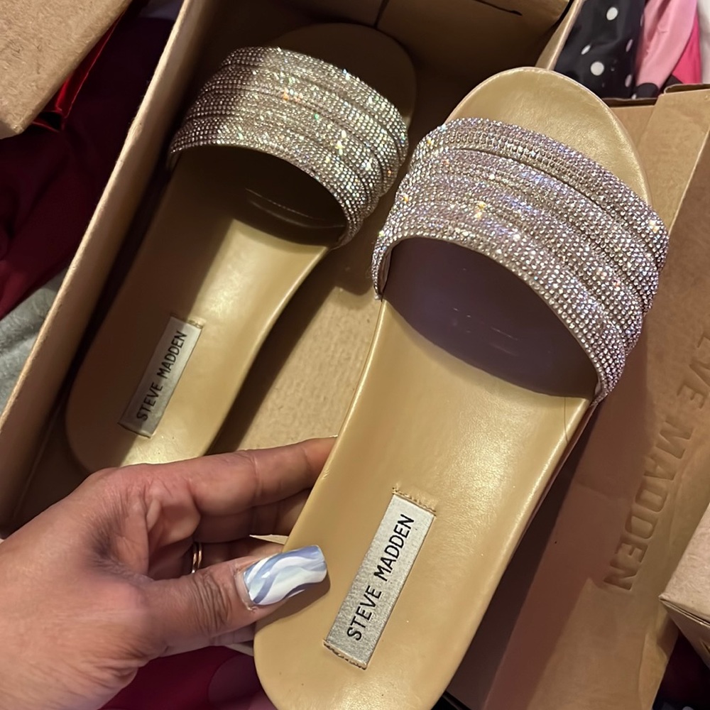 Steve Madden rhinestone sandals size 8